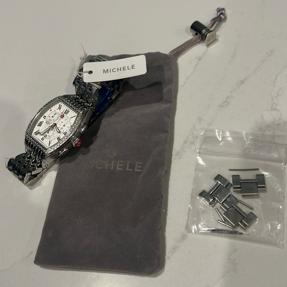 🤍Michele Releve Chrono Diamond Bezel Womens Watch MWW19A000001 - Picture 15 of 16